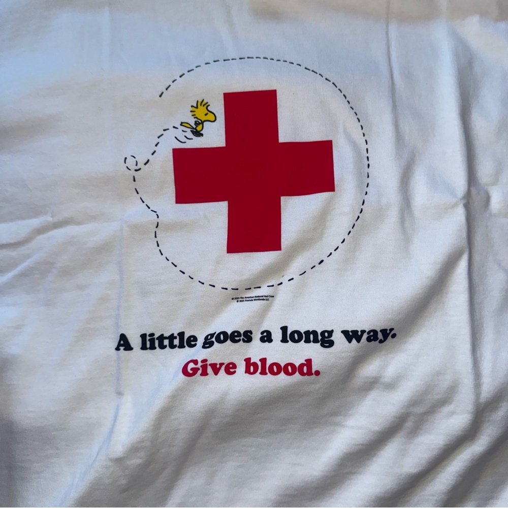 NEW Peanuts x American Red Cross Limited Edition Graphic Tee Woodstock Print XXL - Picture 2 of 6